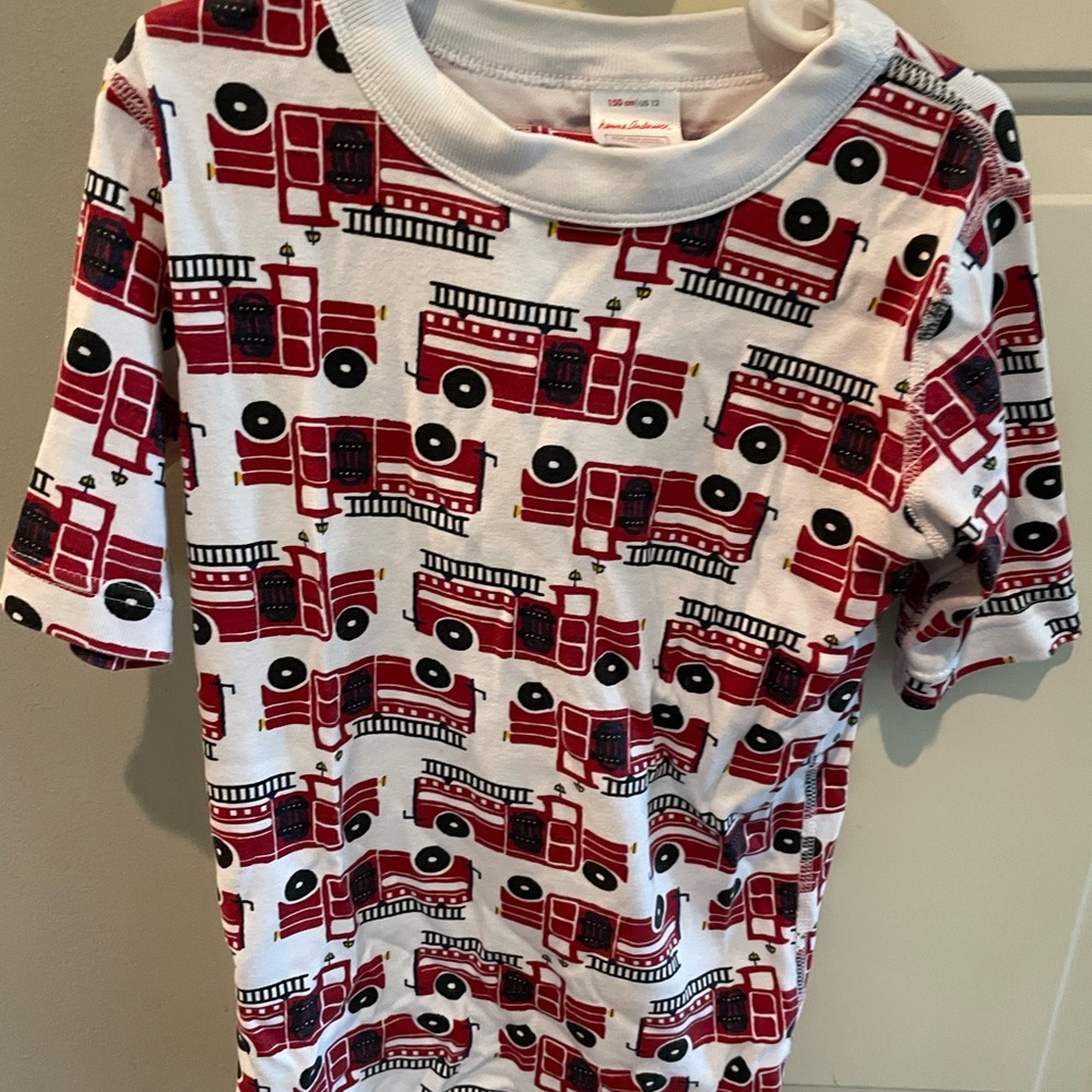Hanna Andersson Firetruck PJ’s-Size 150-12